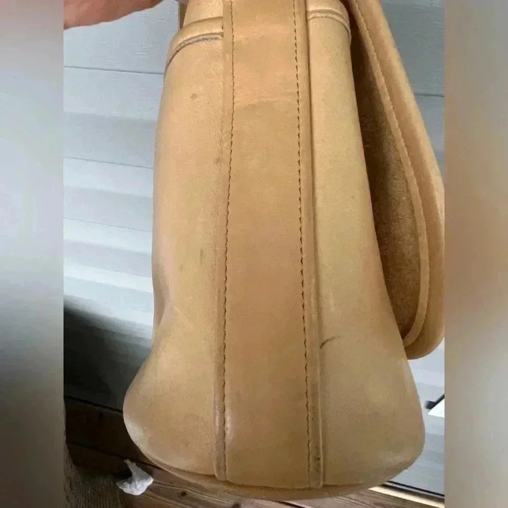 Coach Vintage Leather  Flap Crossbody Bag - Picture 4 of 14
